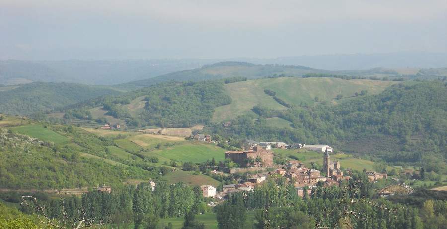 Le village de Saint-izaire en Aveyron